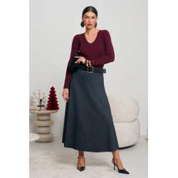 PRĄŻKOWANY SWETER V-NECK ZE ZŁOTYMI GUZIKAMI