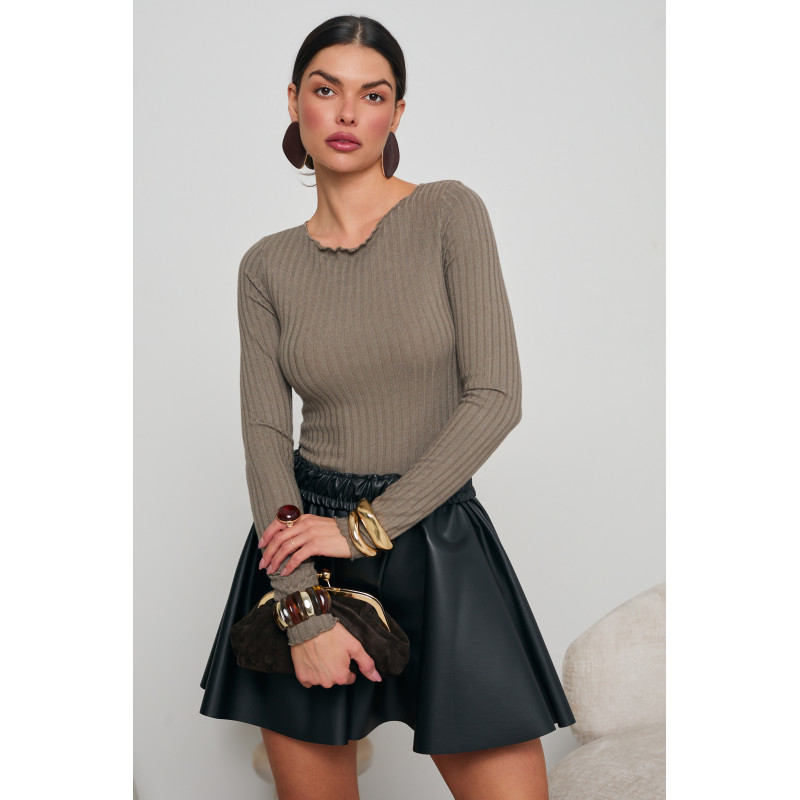 PRĄŻKOWANA BLUZKA Z ELASTYCZNEJ DZIANINY