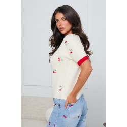 SWETER Z KRÓTKIM RĘKAWEM  W WISIENKI