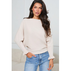 SWETER O KIMONOWYM KROJU Z FALBANIASTYM MANKIETEM