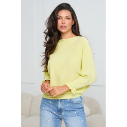 SWETER O KIMONOWYM KROJU Z FALBANIASTYM MANKIETEM