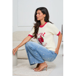 DZIANINOWY SWETER Z TRUSKAWKAMI