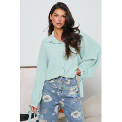 OVERSIZOWA KOSZULA Z BALONOWYMI RĘKAWAMI I WIĄZANIEM