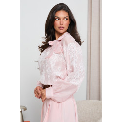 BLUZKA Z KORONKOWYMI WSTAWKAMI I WIĄZANIEM PRZY SZYJI