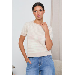 SWETER O STRUKTURALNYM SPLOCIE Z KRÓTKIM RĘKAWEM