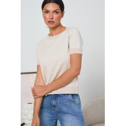 SWETER O STRUKTURALNYM SPLOCIE Z KRÓTKIM RĘKAWEM