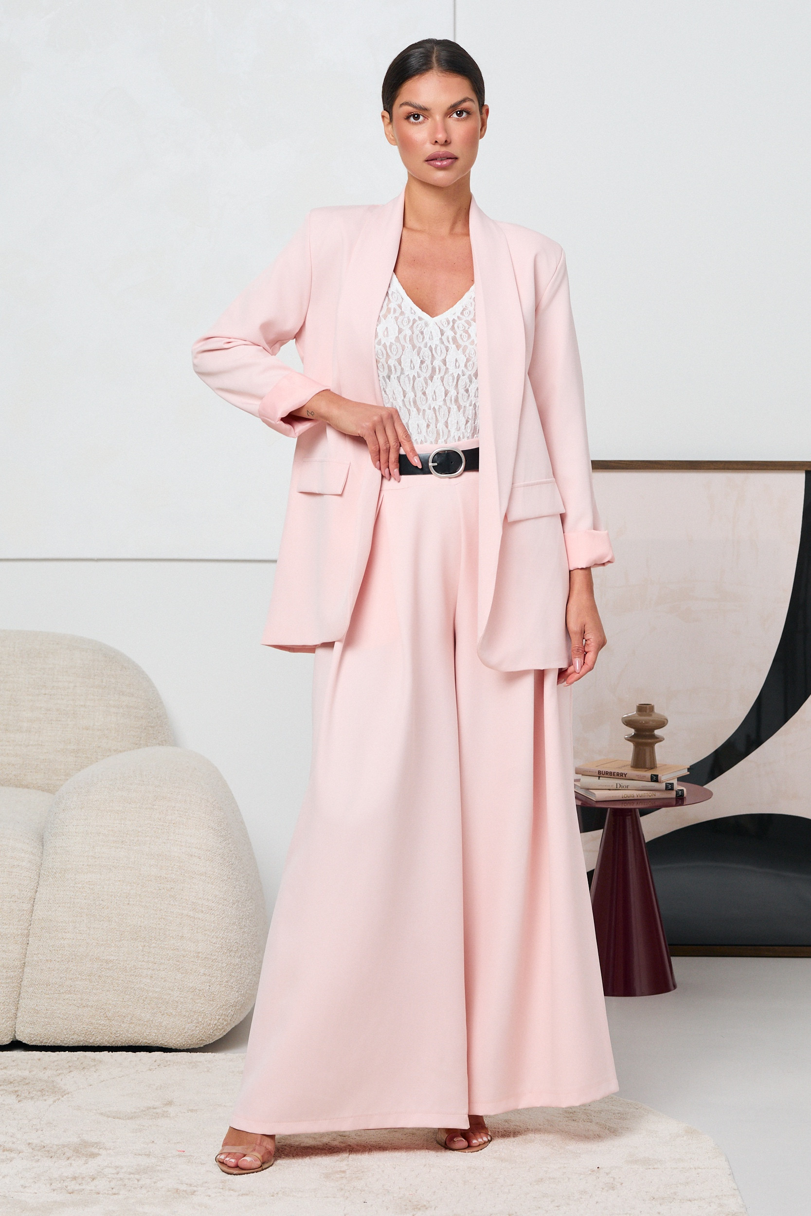 SPODNIE TYPU PALAZZO Z ZASZEWKAMI I PASKIEM