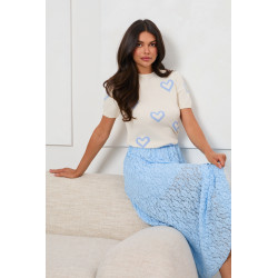 DZIANINOWY SWETER W ŻAKARDOWE SERCA