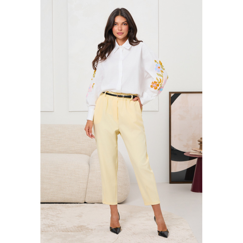 OVERSIZOWA KOSZULA Z HAFTOWANYMI KWIATAMI NA RĘKAWACH