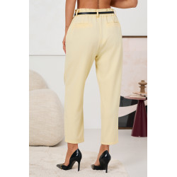 SPODNIE O KROJU CARROT Z PASKIEM