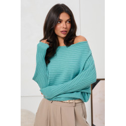 PRĄŻKOWANY SWETER OVERSIZE Z DEKOLTEM W ŁÓDKĘ