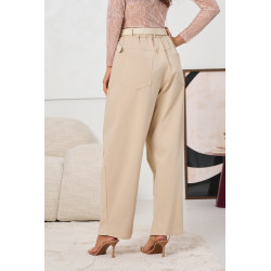 SPODNIE O LUŹNYM KROJU Z ZASZEWKAMI I PASKIEM