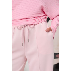 Spodnie z prostą nogawką i przeszyciami