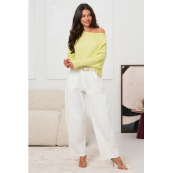 PRĄŻKOWANY SWETER OVERSIZE Z DEKOLTEM W ŁÓDKĘ