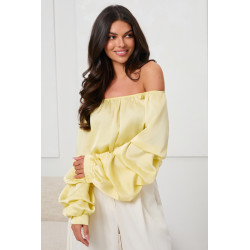 SATYNOWA BLUZKA HISZPANKA Z FALBANIASTYMI RĘKAWAMI
