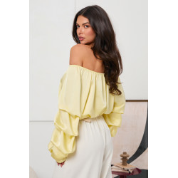SATYNOWA BLUZKA HISZPANKA Z FALBANIASTYMI RĘKAWAMI