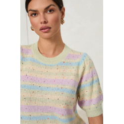 SWETER W PASTELOWE PASY Z OZDOBNYMI PEREŁKAMI