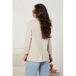 MARYNARKA O PROSTYM KROJU Z PODUSZKAMI NA RAMIONACH