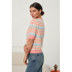 SWETER W PASTELOWE PASY Z OZDOBNYMI PEREŁKAMI