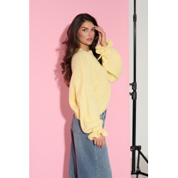 Oversizowy sweter z wiązaniami na rękawach