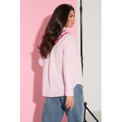 KOSZULA OVERSIZE W PIONOWE PASY Z SATYNOWĄ APASZKĄ