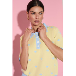 SWETER Z KOŁNIERZYKIEM POLO W ŻAKARDOWE GROCHY