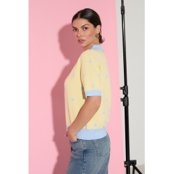 SWETER Z KOŁNIERZYKIEM POLO W ŻAKARDOWE GROCHY