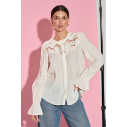 WISKOZOWA KOSZULA Z KWIATOWYMI APLIKACJAMI