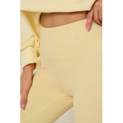 Modelujące legginsy z efektem push up i wysokim stanem