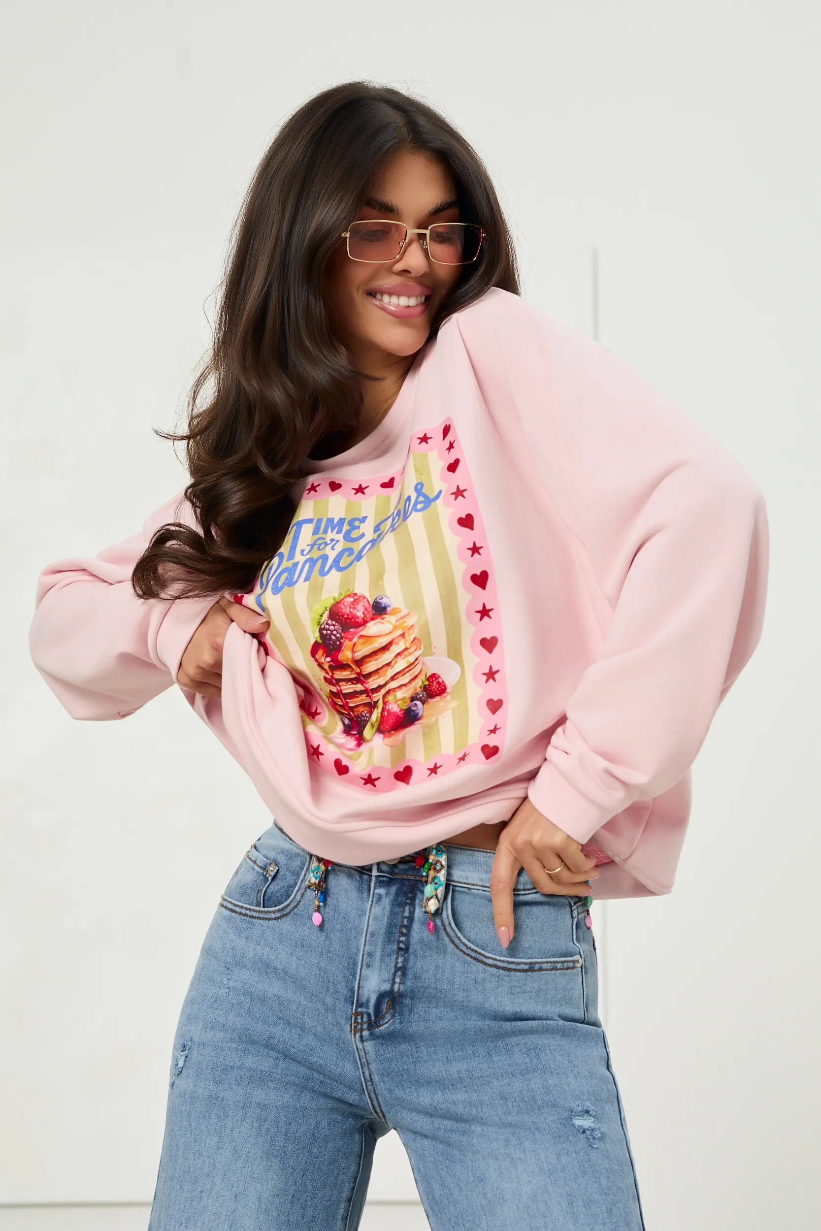 BAWEŁNIANA BLUZA OVERSIZE Z NADRUKIEM