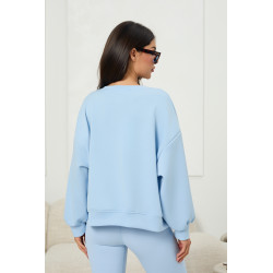 Oversizowa bluza z haftowanymi napisami