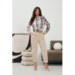 Klasyczne spodnie sztruksowe z prostą nogawką | Hurtownia odzieży z Włoch