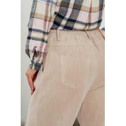 Klasyczne spodnie sztruksowe z prostą nogawką | Hurtownia odzieży z Włoch