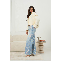 Jeansy straight leg z kwiatowym nadrukiem - Sprzedaż hurtowa online