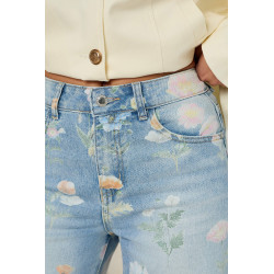 Jeansy straight leg z kwiatowym nadrukiem - Sprzedaż hurtowa online