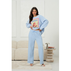 Spodnie z prostą nogawką i przeszyciami