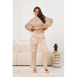 Eleganckie spodnie w kratę z paskiem | Hurtownia odzieży damskiej do butiku