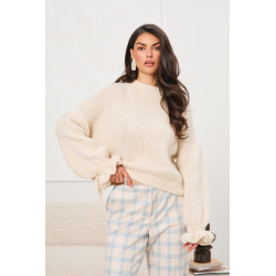 Oversizowy sweter z wiązaniami na rękawach