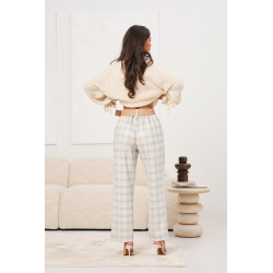 Eleganckie spodnie w kratę z paskiem | Hurtownia odzieży damskiej do butiku