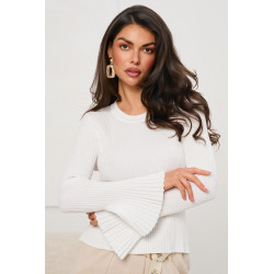 Prążkowany sweter z rozszerzanymi rękawami