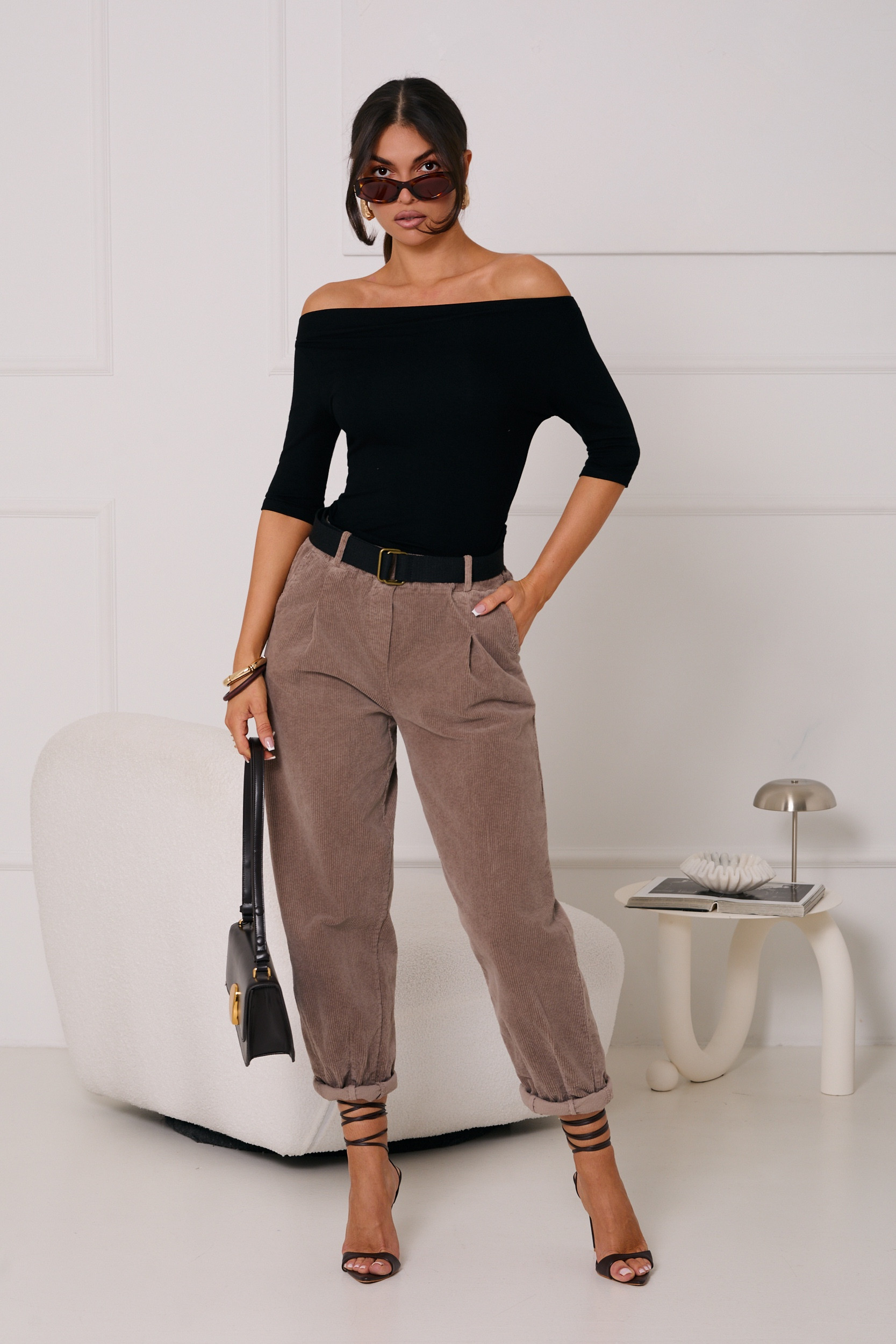 SZTRUKSOWE SPODNIE Z PASKIEM