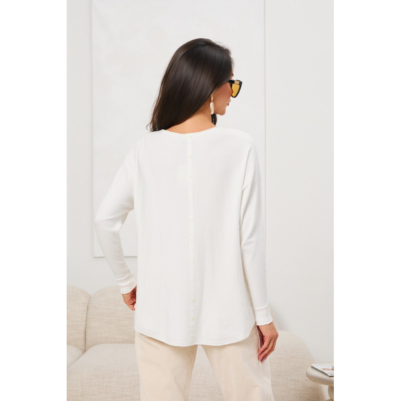 Sweter oversize z guzikami na plecach | Hurtownia odzieży damskiej z Włoch