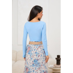 Sweter basic z gładkim wykończeniem dzianinowym