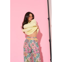 Dzianinowy sweter basic z długim rękawem | Hurtownia odzieży z Włoch