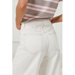 Jeansy wide leg ozdobnym haftem