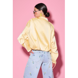 Lekka oversizowa kurtka bomberka