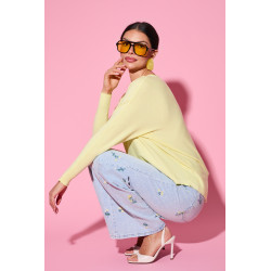 Sweter oversize z guzikami na plecach | Hurtownia odzieży damskiej z Włoch