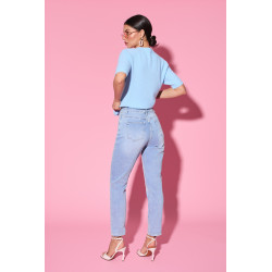 Jeansy high waist z dekoracyjnymi guzikami