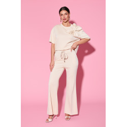 Dzianinowe spodnie flare z elastycznym pasem