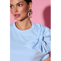 Bluzka z kokardą na ramieniu